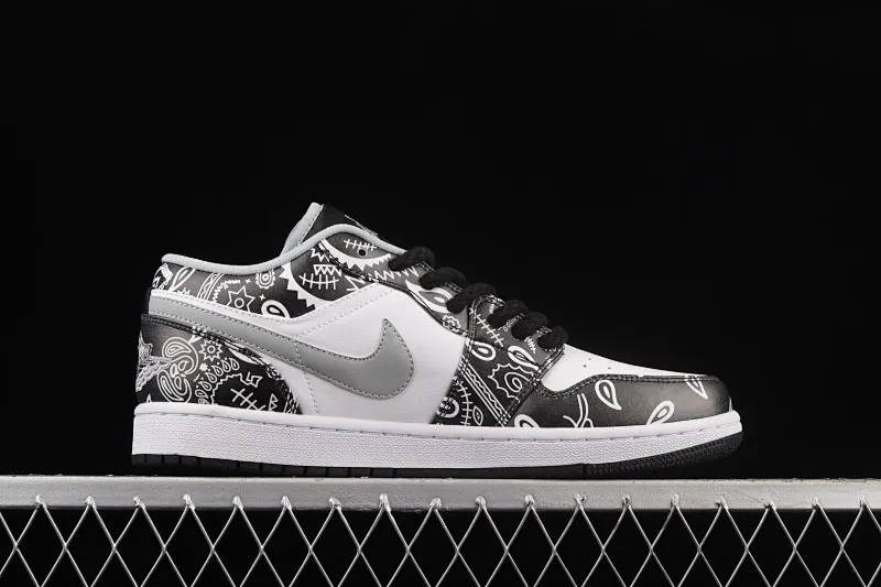 All categories Air Jordan Jordan series basketball shoes Air Jordan 1 Low Air Jordan 1 Low AJ1 Joe 1 painted hand-painted cashew flower low-top cultural basketball shoes 553558-040